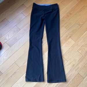 Ivivva reversible loose fit pants